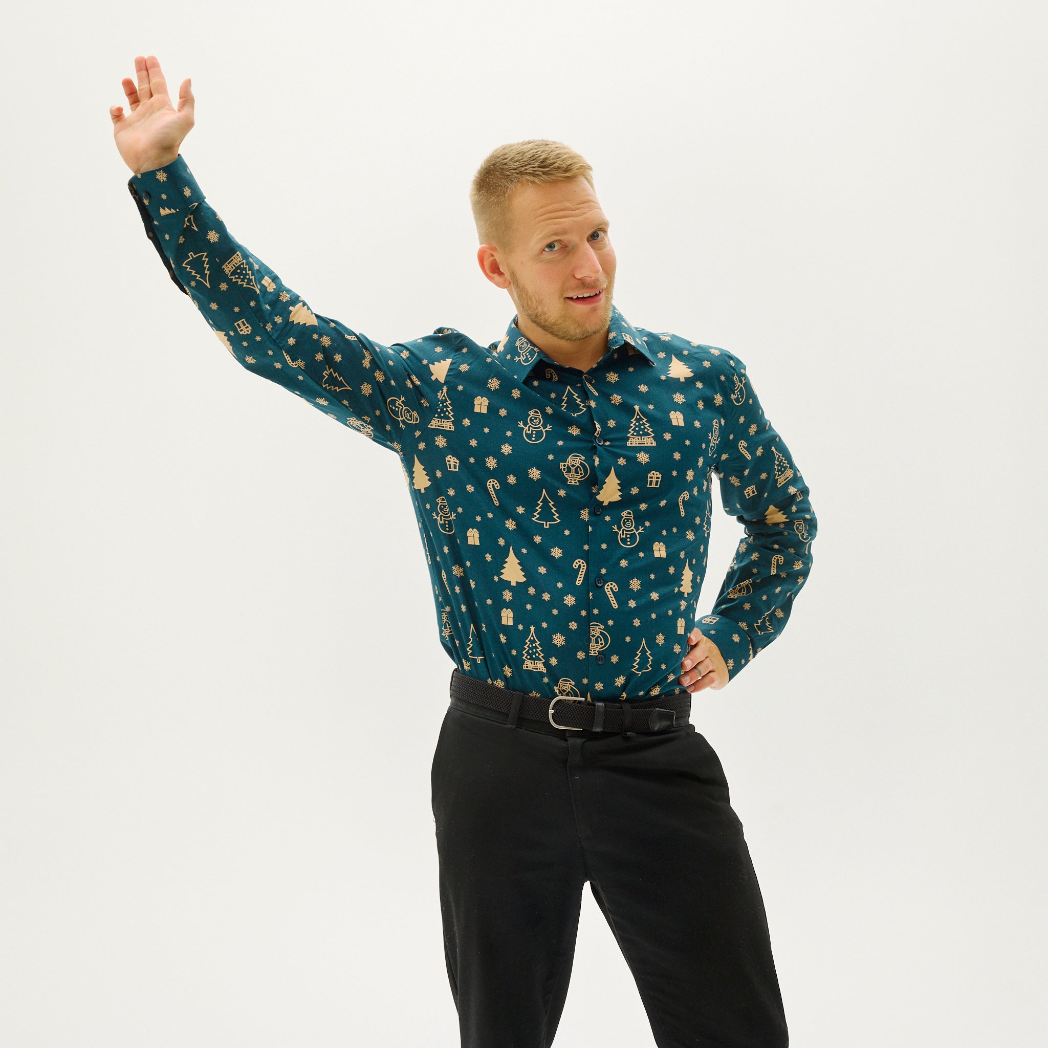 The Snowman's Christmas Shirt - Dame.